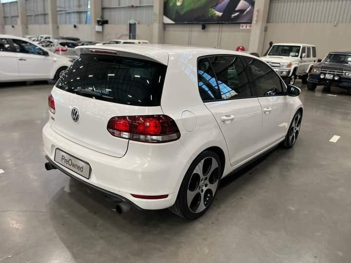 2010 Volkswagen Golf VI GTI 2.0